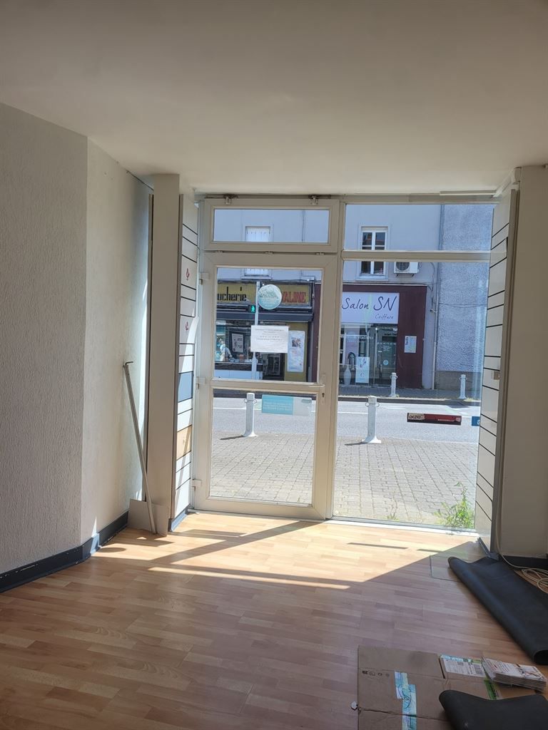 commerce en location sur REZE (44400)